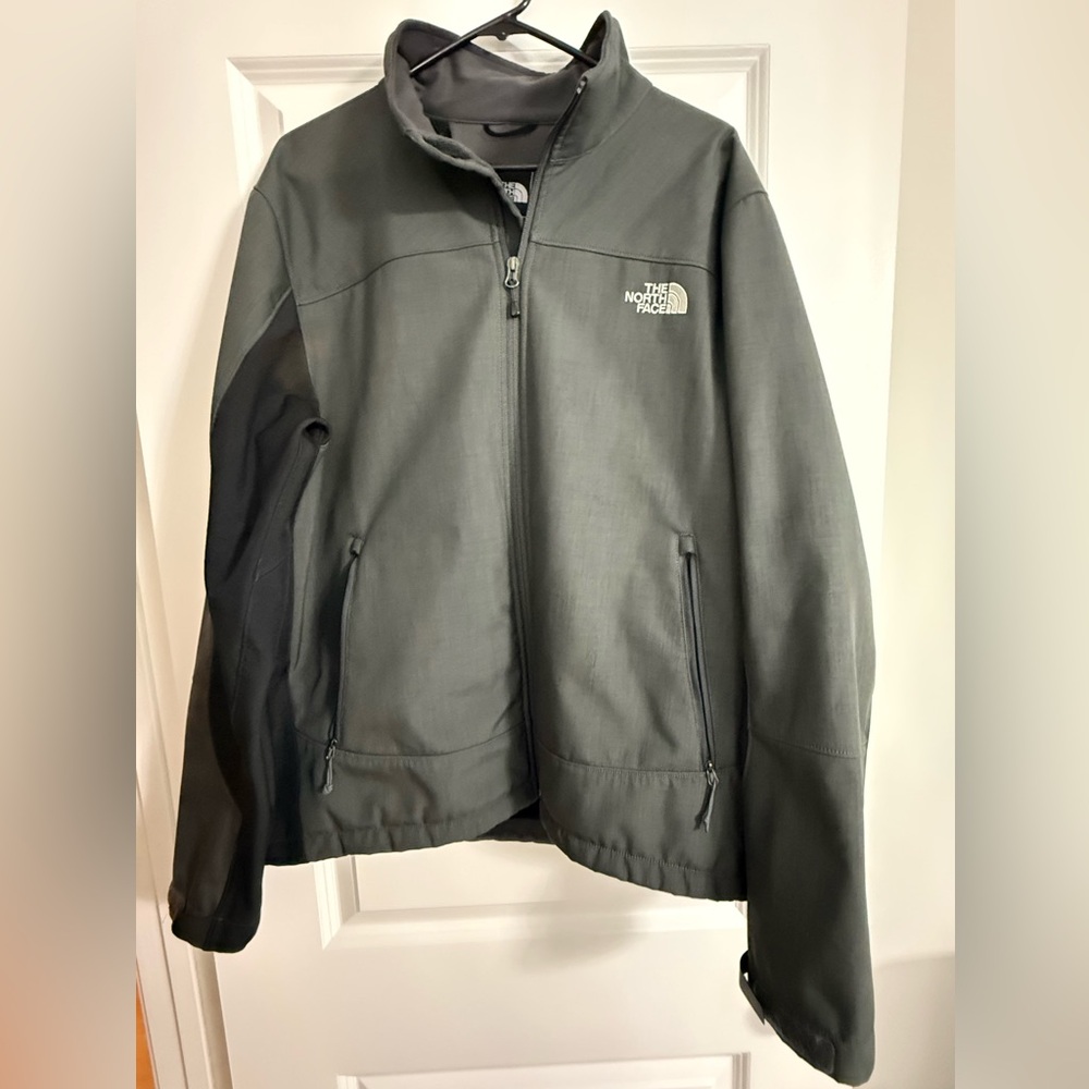 The North Face Men’s XL Soft-shell Jacket Full Zip Fleece Lined Wind Block